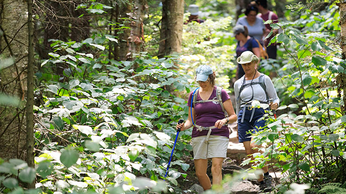 Choose Your Pace: Hiking and Walking Classics in Québec & Vermont