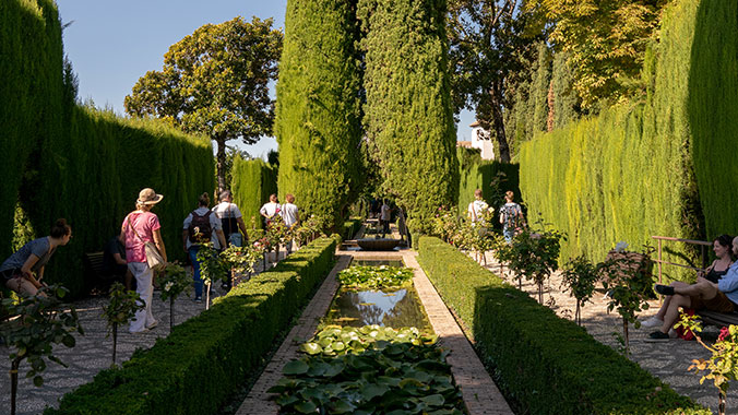 Living and Learning in Sevilla: Independent Stay and Language Study