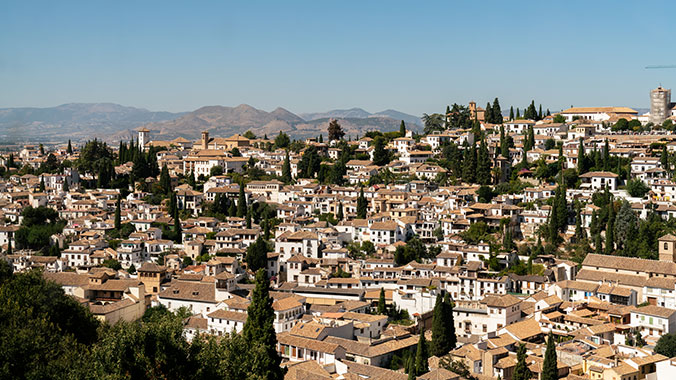 Living and Learning in Sevilla: Independent Stay and Language Study