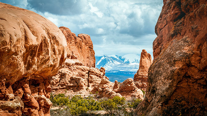 The Best of Utah's Grand Circle of Parks and Monuments