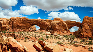 The Best of Utah's Grand Circle of Parks and Monuments